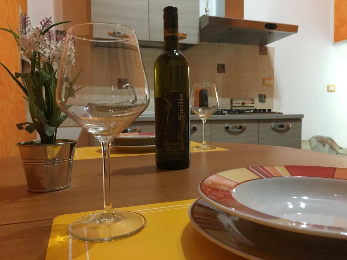 Casa Al Duomo Apartman Augusta Kültér fotó